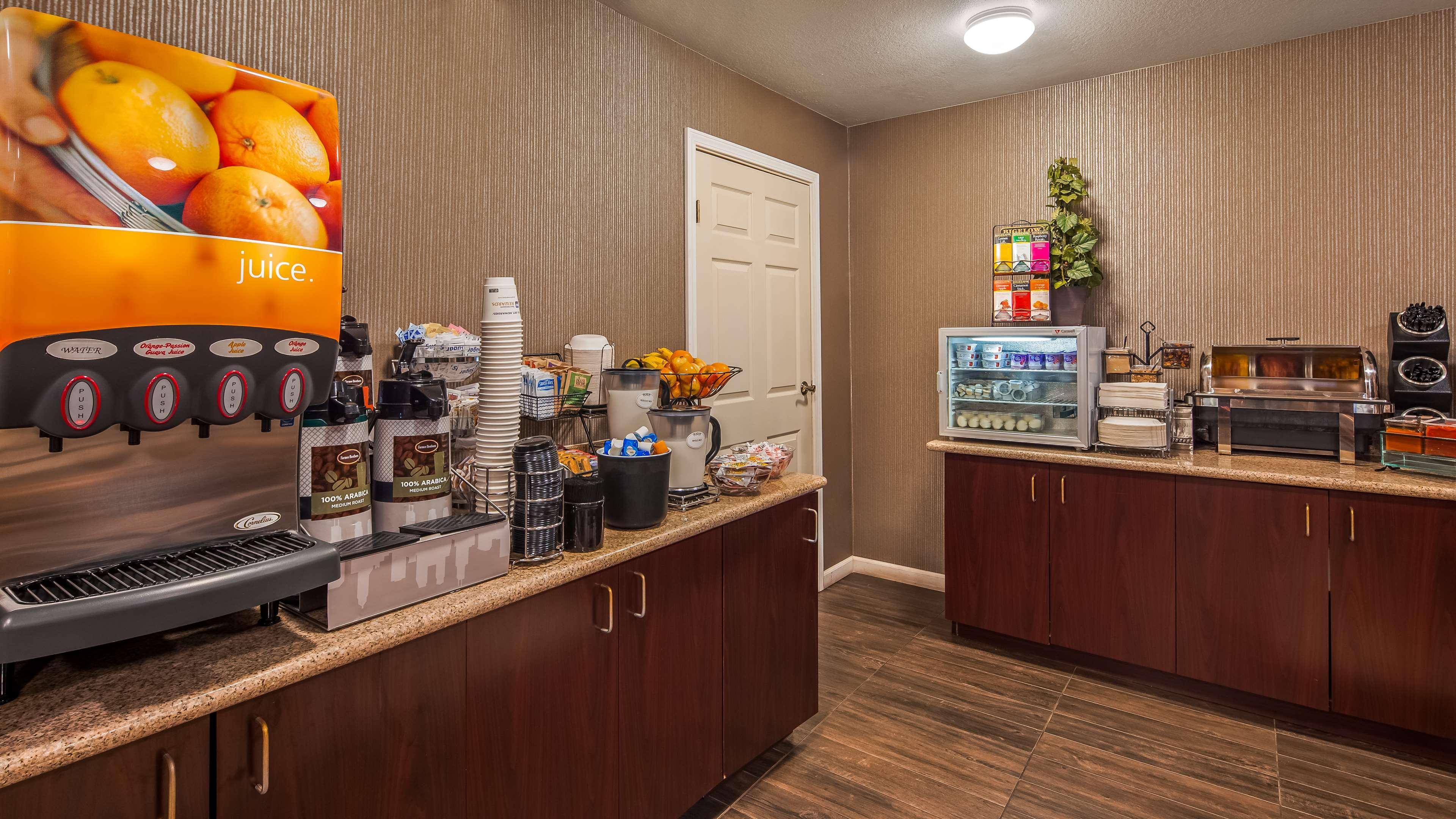 Best Western Luxury Inn Tracy Exterior foto