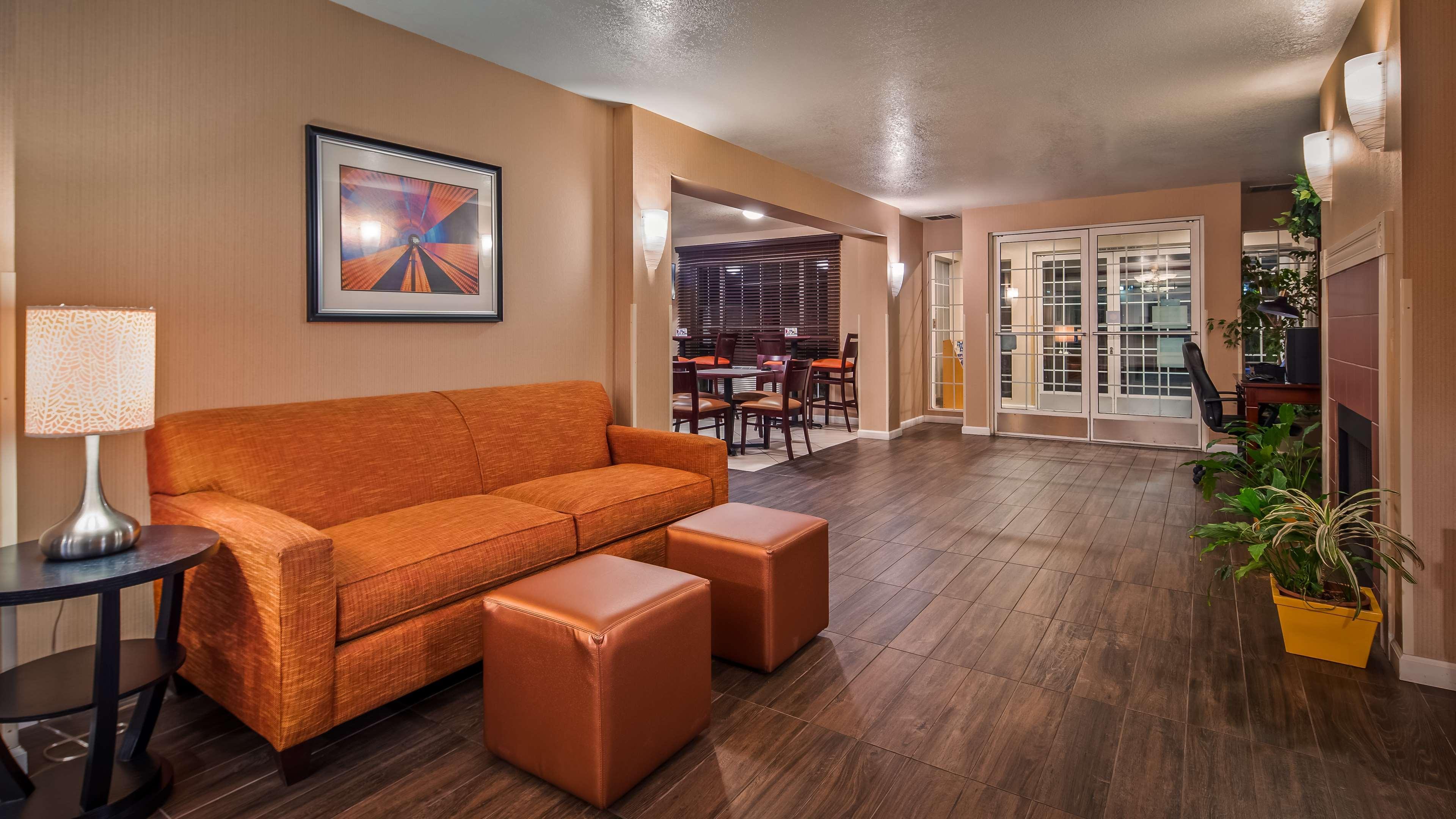Best Western Luxury Inn Tracy Exterior foto